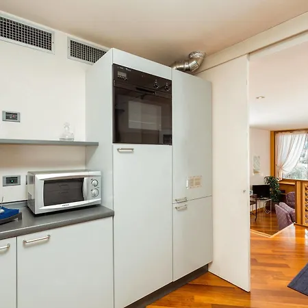 Very In Historical 1600 Palace With Lift A Few Min Walk From San Marco Square Apartment Venedig