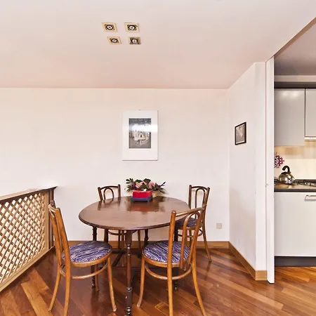 Very In Historical 1600 Palace With Lift A Few Min Walk From San Marco Square Apartment Venedig