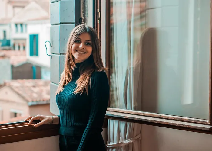 Elegant With Lift In Historical 1600 Palace, A Few Min Walk From San Marco Square Apartment *