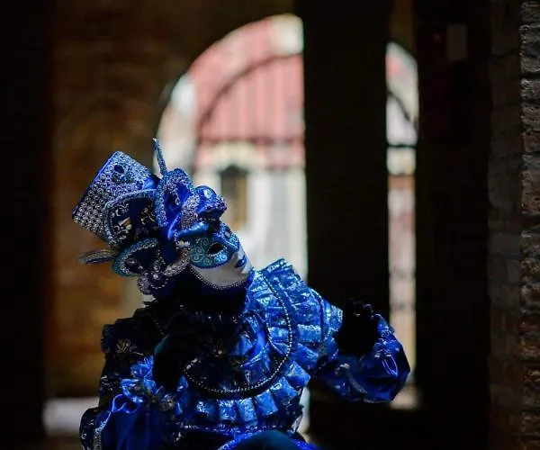 Apartment Elegant With Lift In Historical 1600 Palace, A Few Min Walk From San Marco Square *